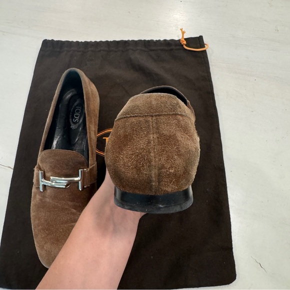 TOD’S | Double T Suede Loafer - Picture 7 of 11